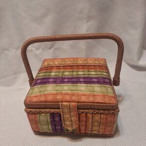 Sewing Basket w/ Removable Tray